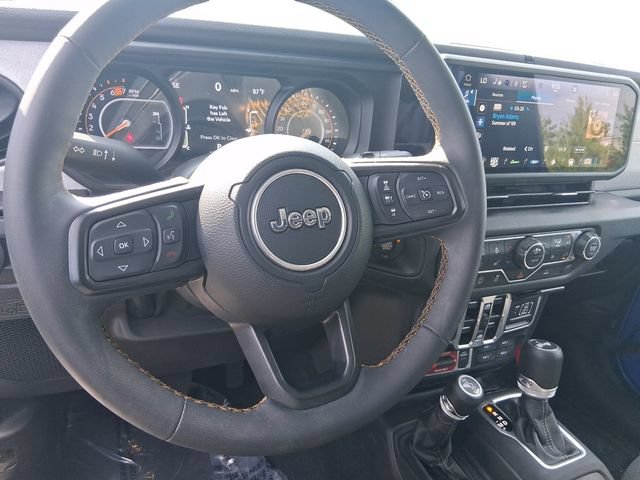 Used 2024 Jeep Wrangler Unlimited Sport AWD/4WD image 13