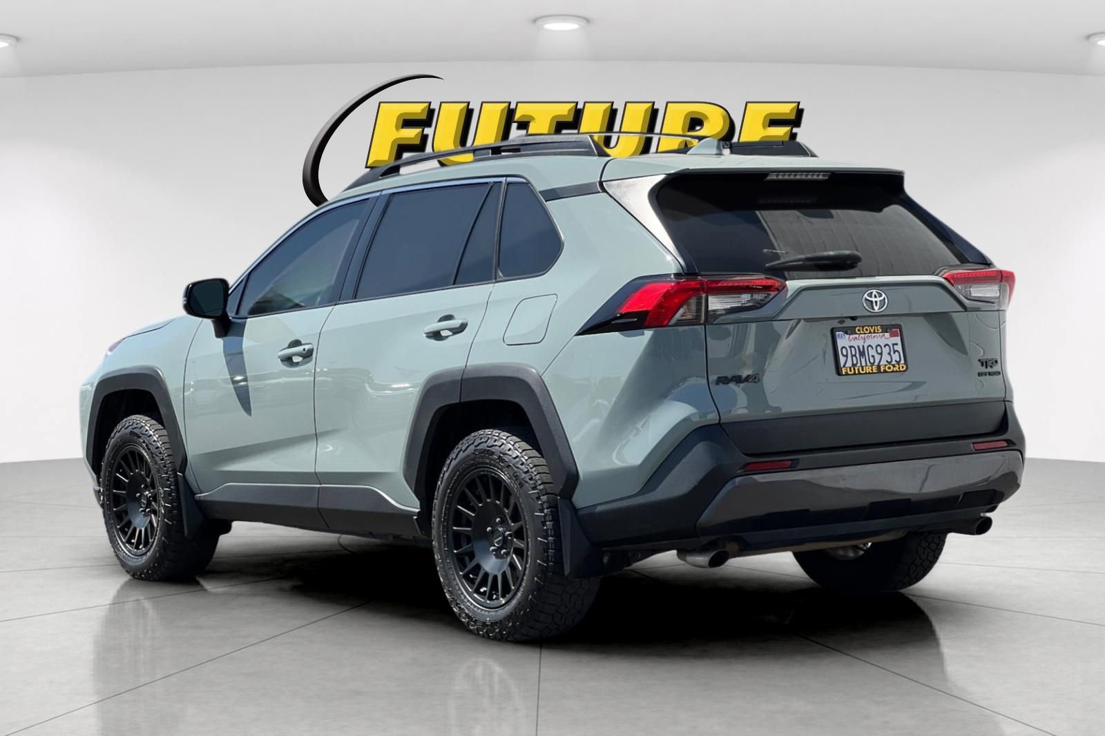 Used 2021 Toyota RAV4 TRD Off-Road w/ TRD Off-Road Weather Package AWD/4WD image 3