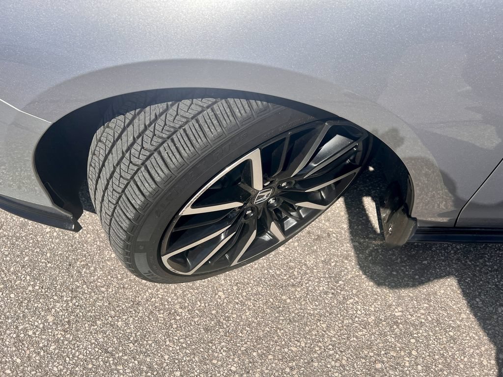 Used 2023 Honda Accord Touring image 30