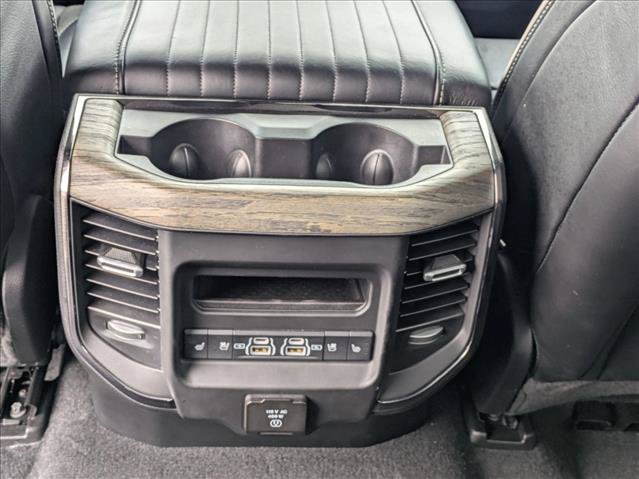 Used 2025 RAM 1500 Limited AWD/4WD image 17