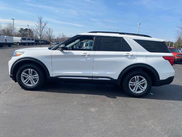 Certified 2022 Ford Explorer XLT w/ Equipment Group 202A image 2