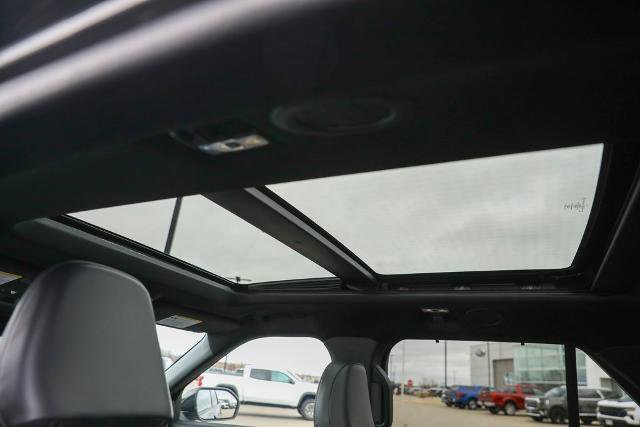 Certified 2025 Ford Explorer ST-Line w/ Premium Package image 32