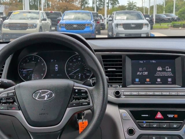 Used 2018 Hyundai Elantra SEL FWD image 15