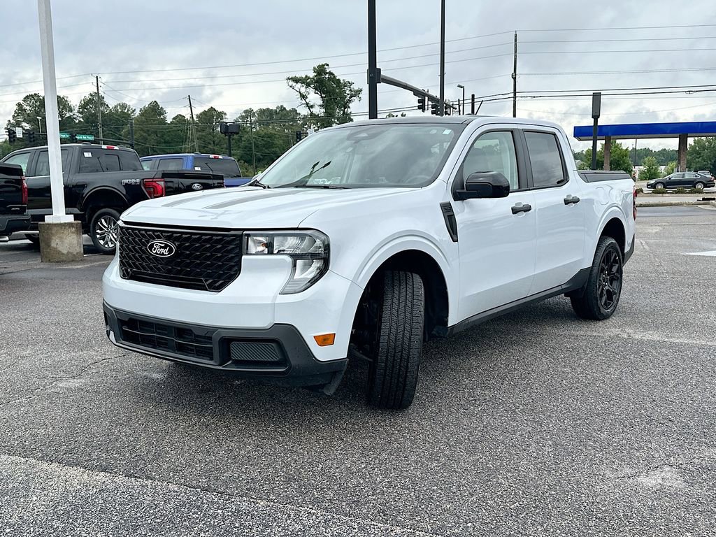 Certified 2025 Ford Maverick XLT w/ Equipment Group 301A AWD/4WD image 2