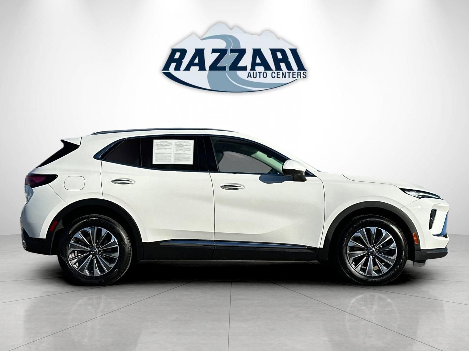 Used 2024 Buick Envision Preferred image 6