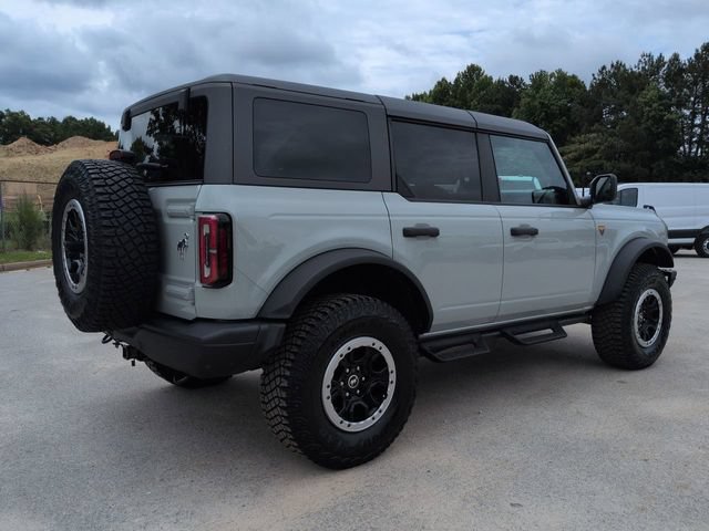 Certified 2023 Ford Bronco Badlands w/ Sasquatch Package AWD/4WD image 4