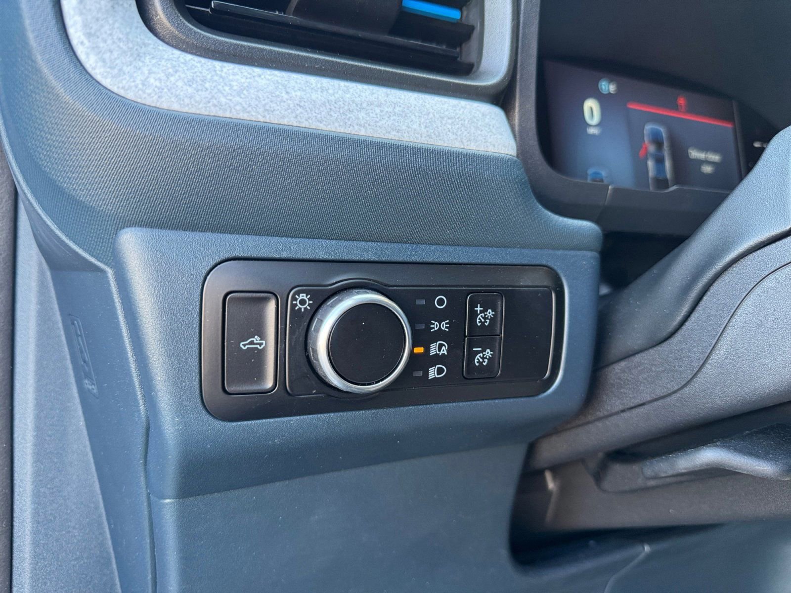 Certified 2025 Ford Maverick XLT w/ Equipment Group 302A image 24