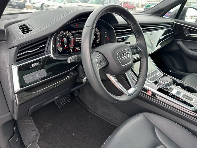 Used 2025 Audi Q7 3.0T Premium Plus AWD/4WD image 23