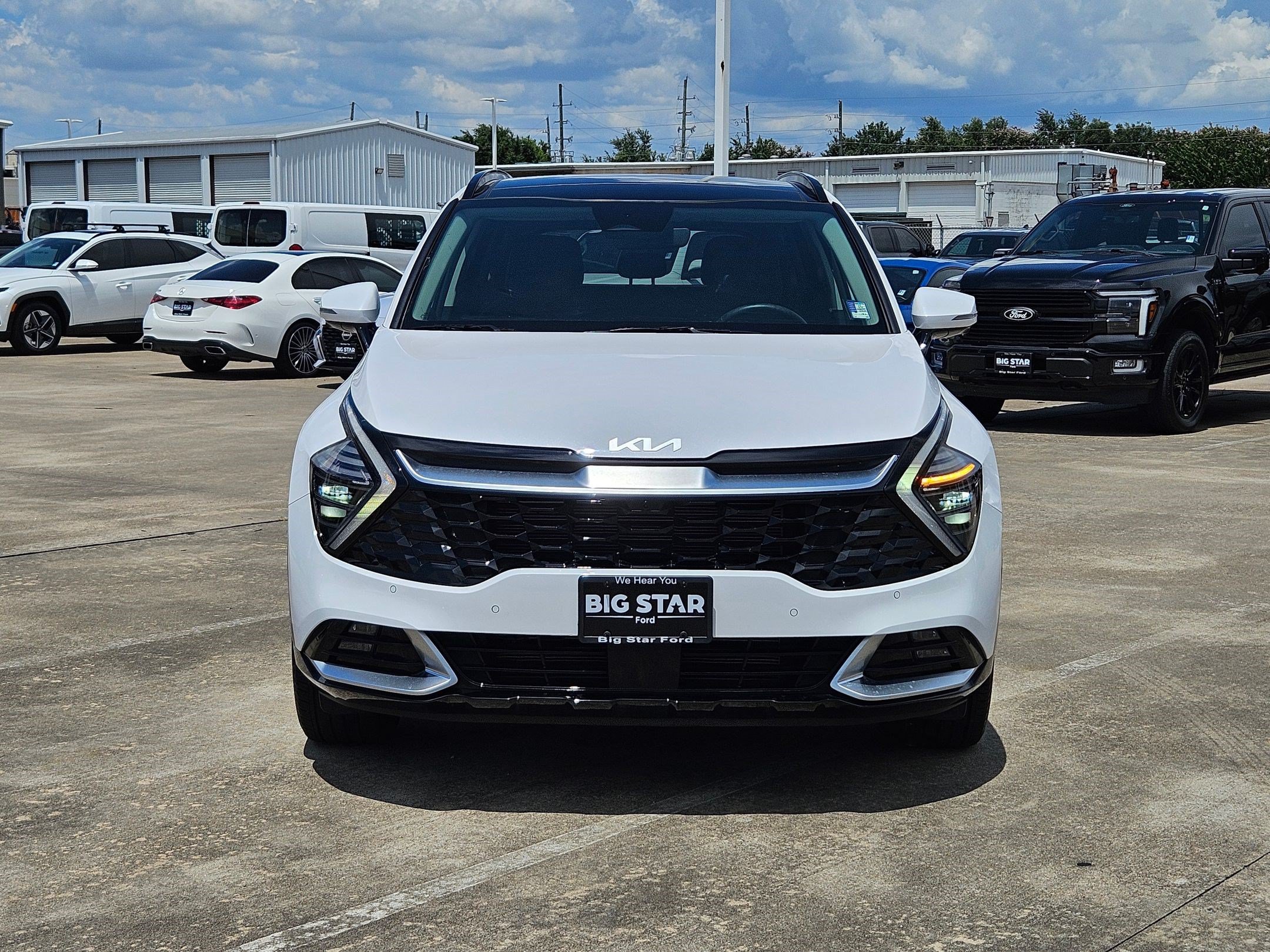 Used 2025 Kia Sportage SX FWD image 11