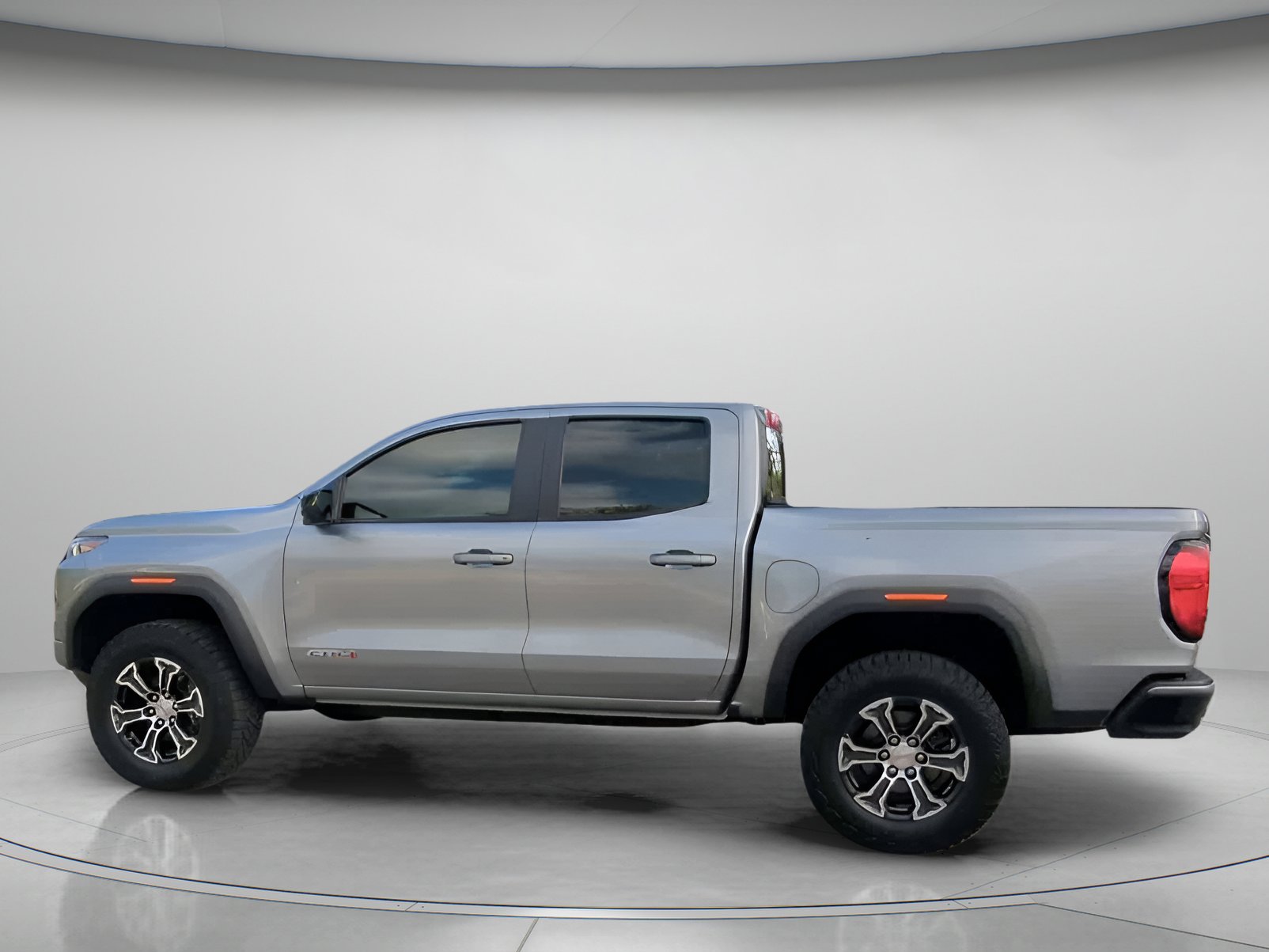 Used 2023 GMC Canyon AT4 w/ AT4 Premium Package AWD/4WD image 17