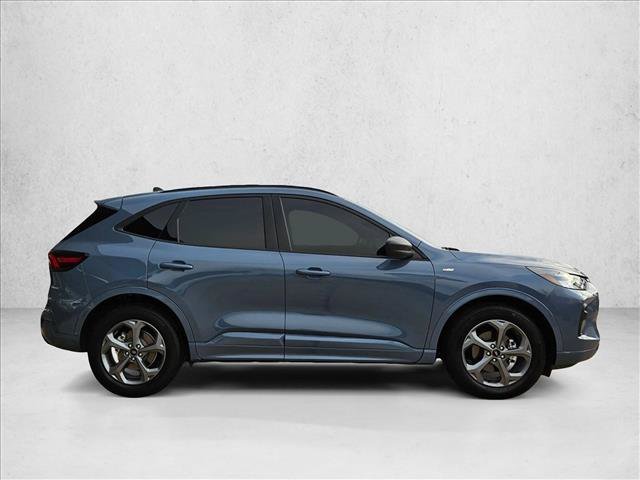 Certified 2024 Ford Escape ST-Line w/ Tech Pack #1 FWD image 4