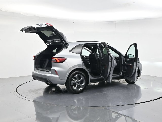 Certified 2023 Ford Escape ST-Line w/ Tech Pack #1 FWD image 47