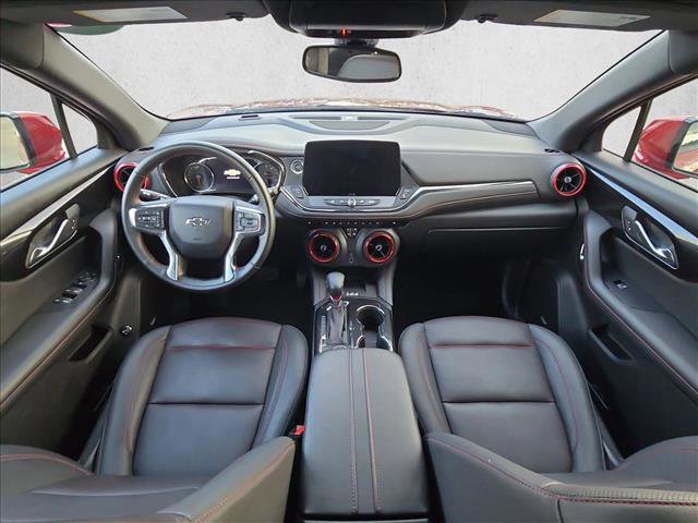 Used 2025 Chevrolet Blazer RS FWD image 16