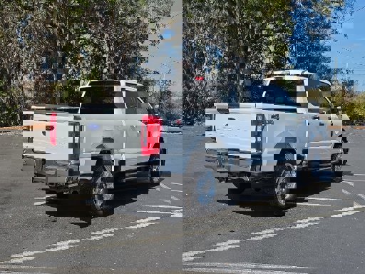 Certified 2025 Ford F250 XLT image 5