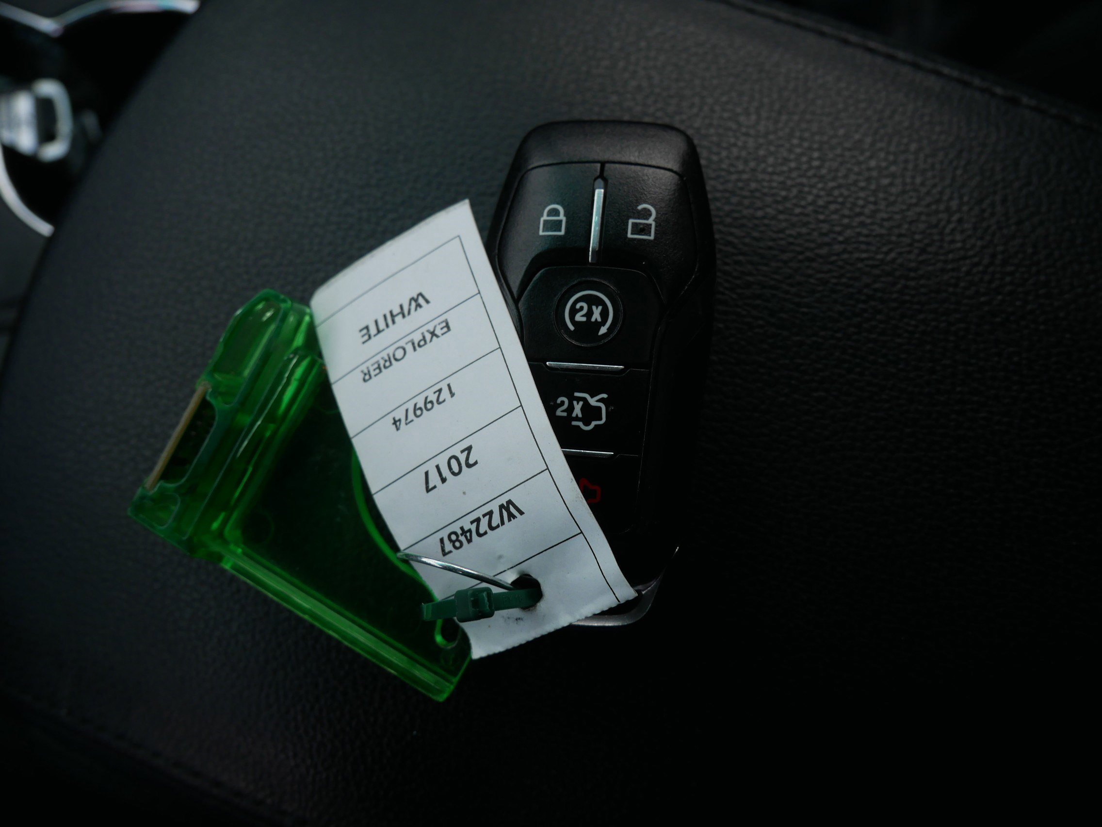 Certified 2017 Ford Explorer XLT w/ Equipment Group 202A image 34