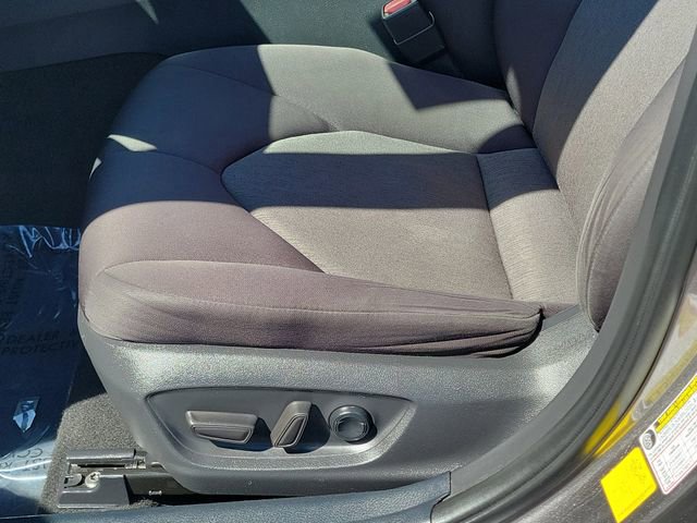 Used 2020 Toyota Camry LE w/ Carpet Mat Package image 19