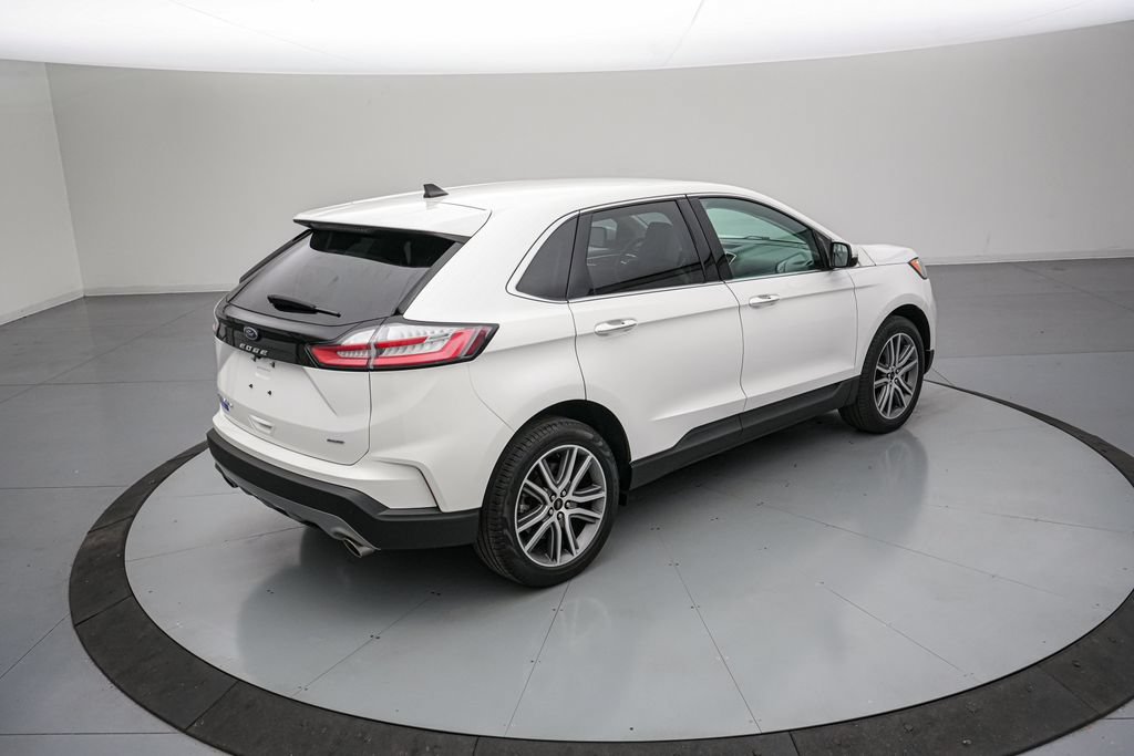 Certified 2024 Ford Edge Titanium w/ Equipment Group 301A AWD/4WD image 4