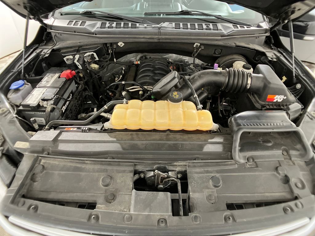 Certified 2018 Ford F150 Lariat image 31