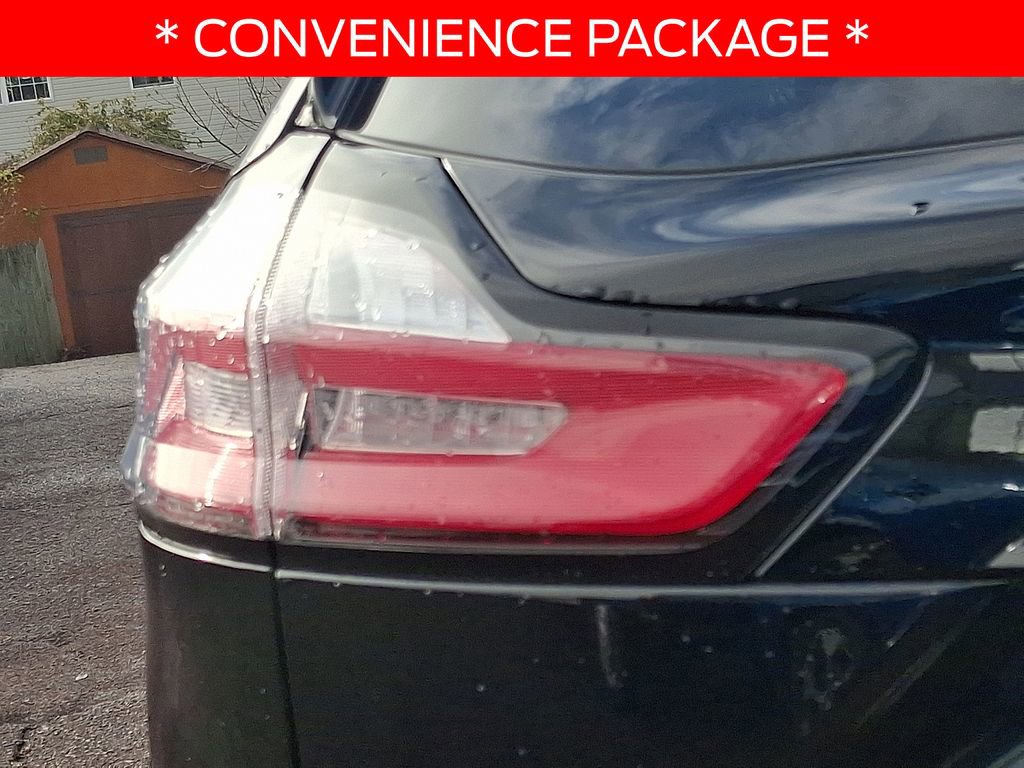 Certified 2022 Ford Edge ST-Line image 28