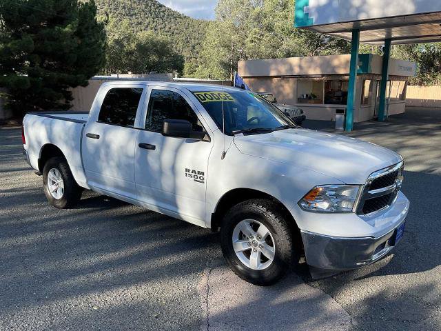 Used 2023 RAM 1500 Classic SLT w/ Electronics Group AWD/4WD image 14