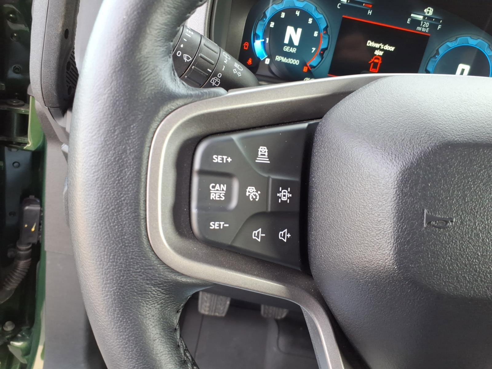 Certified 2025 Ford Bronco Badlands image 15