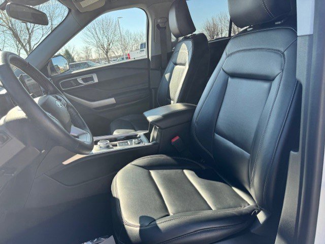 Certified 2023 Ford Explorer XLT w/ Equipment Group 202A image 12