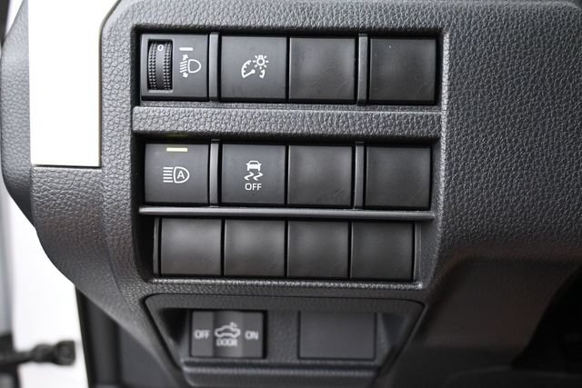 Used 2024 Toyota Tacoma TRD Sport AWD/4WD image 22