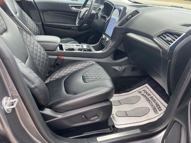 Certified 2024 Ford Edge Titanium image 39