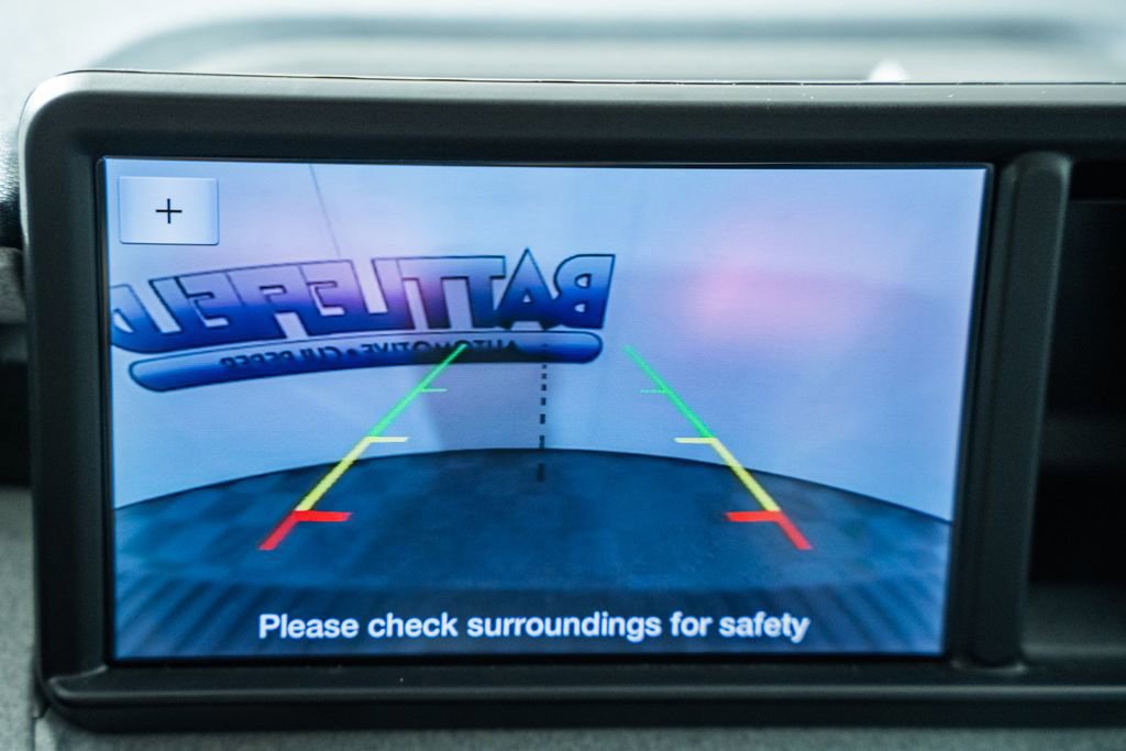 Certified 2022 Ford Maverick XLT image 42