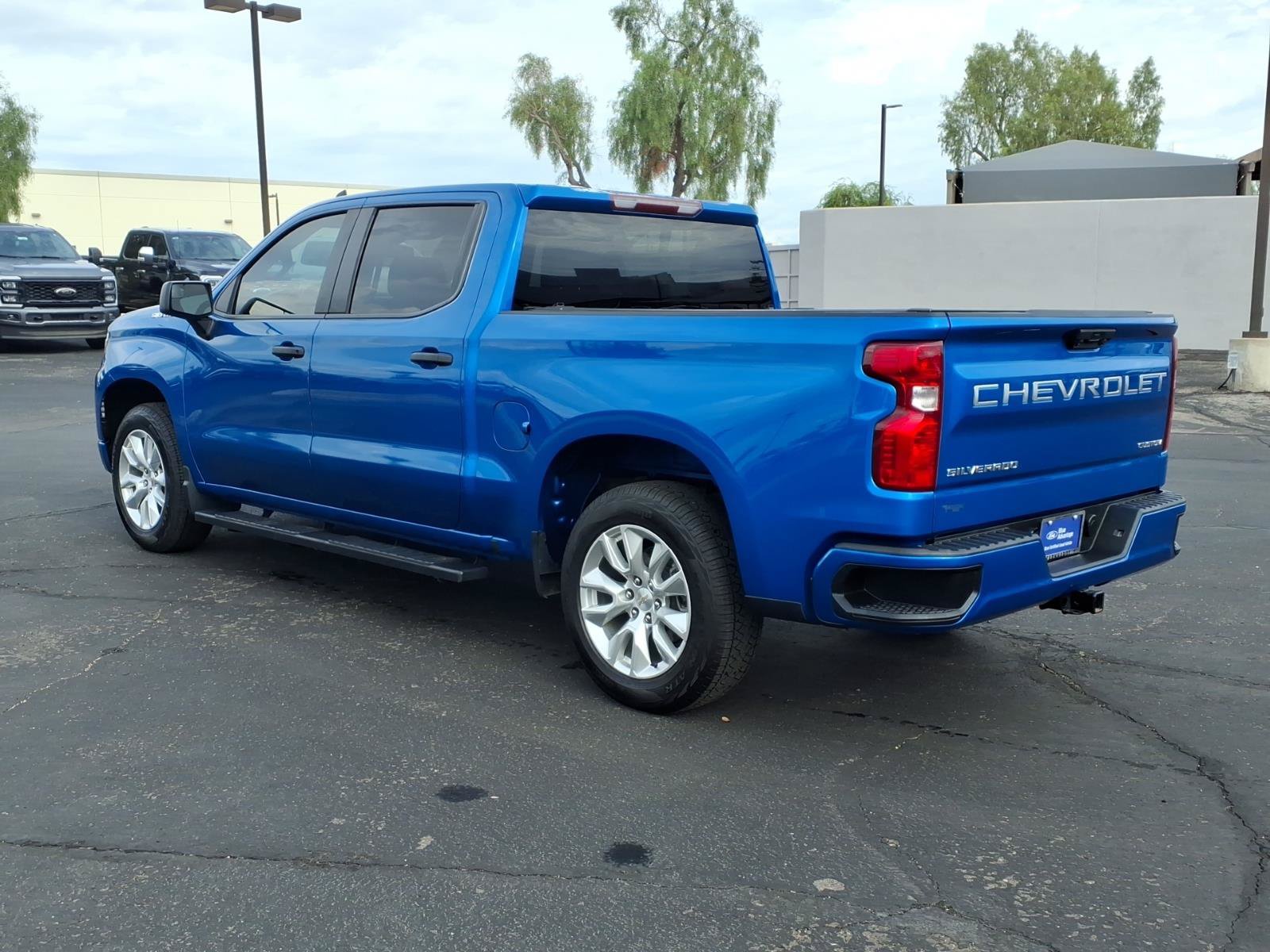 Used 2023 Chevrolet Silverado 1500 Custom RWD image 4