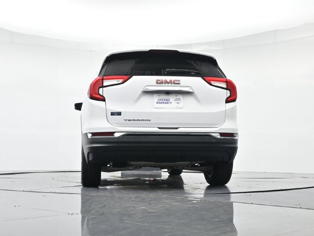 Used 2023 GMC Terrain SLT FWD image 42