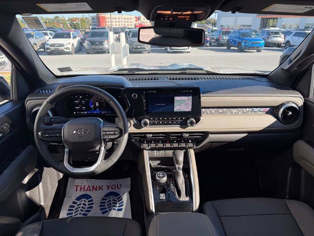 Used 2026 Chevrolet Colorado ZR2 AWD/4WD image 14