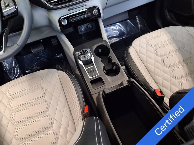Certified 2024 Ford Escape Platinum w/ Premium Technology Package AWD/4WD image 12