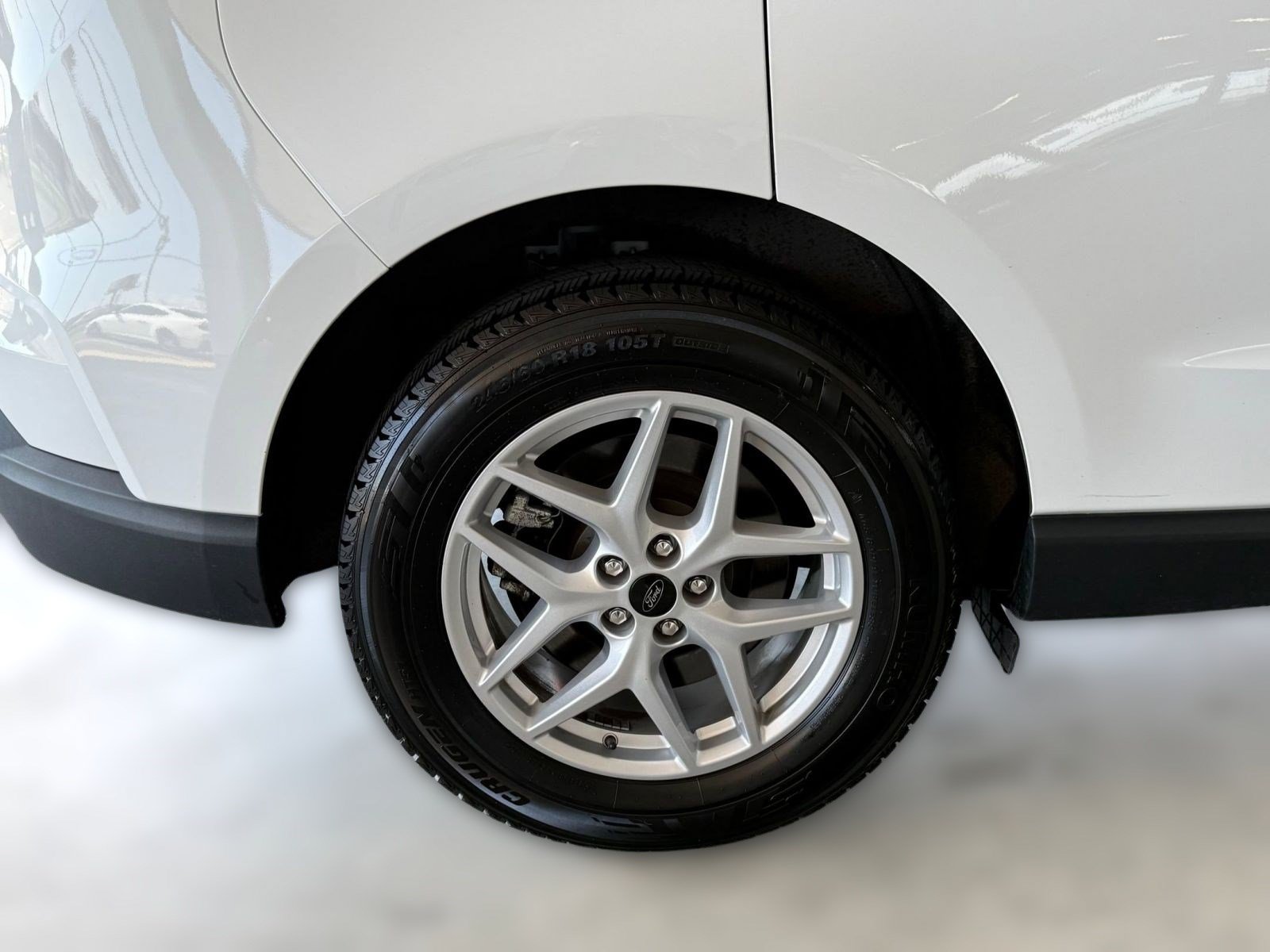 Certified 2024 Ford Edge SEL AWD/4WD image 12