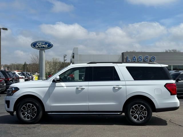 Certified 2023 Ford Expedition Max XLT image 42