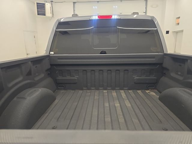 Certified 2022 Ford F150 XLT w/ Equipment Group 302A High image 18