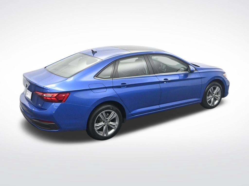 Used 2024 Volkswagen Jetta SE FWD image 34