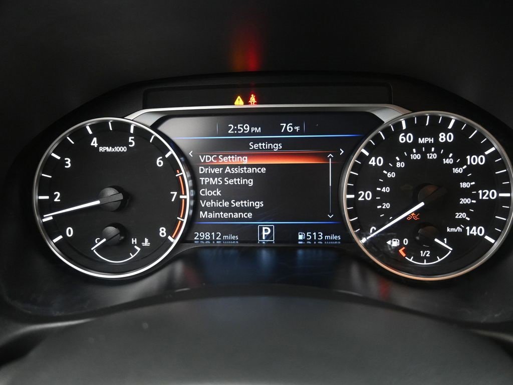 Used 2024 Nissan Altima 2.5 SV image 3