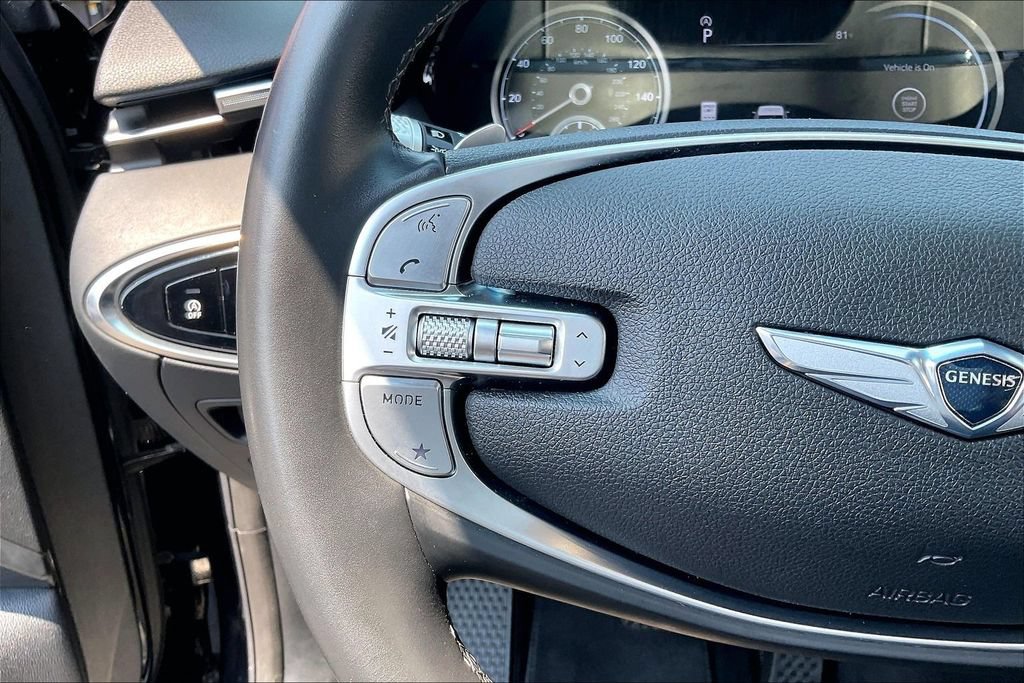 Used 2025 Genesis GV70 2.5T AWD/4WD image 17