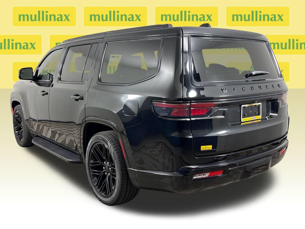 Used 2022 Jeep Wagoneer Series II AWD/4WD image 9