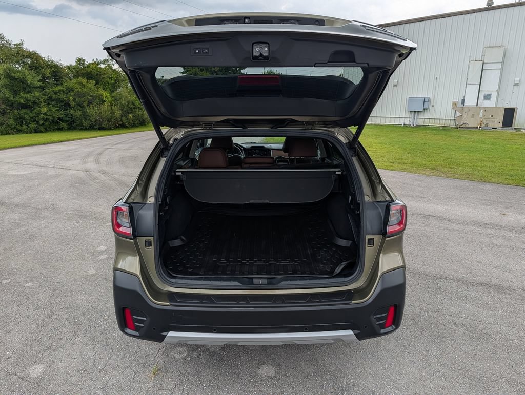 Used 2020 Subaru Outback Touring XT AWD/4WD image 28
