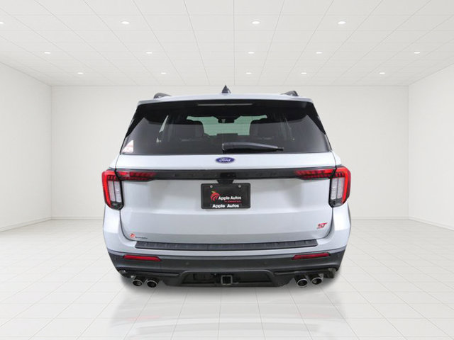 Certified 2026 Ford Explorer ST AWD/4WD image 6