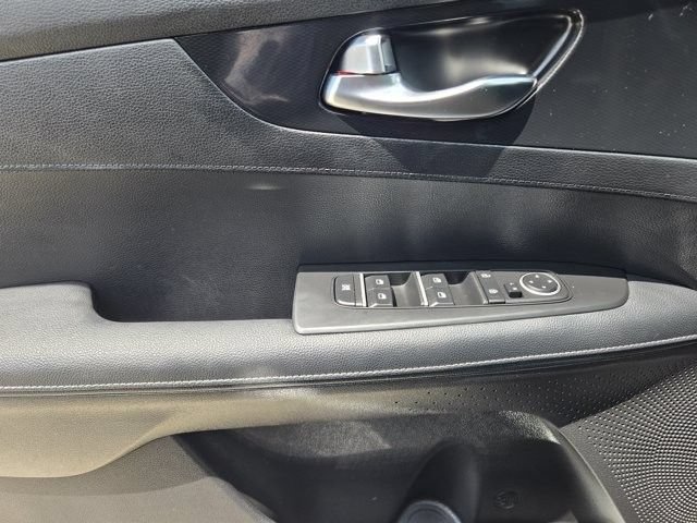 Used 2023 Kia Forte GT-Line FWD image 18