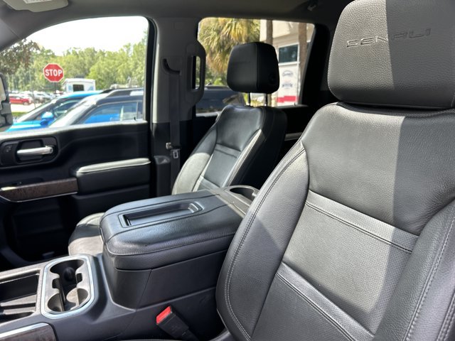 Used 2021 GMC Sierra 2500 Denali w/ Denali Ultimate Package AWD/4WD image 16