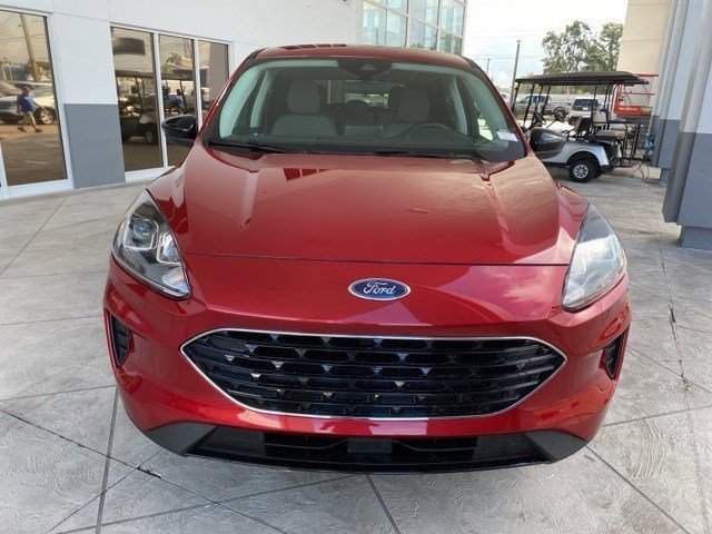 Certified 2022 Ford Escape SE w/ SE Sport Appearance Package image 6