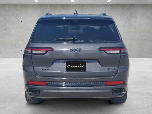 Used 2023 Jeep Grand Cherokee L Summit w/ Advanced Protech Group IV AWD/4WD image 16