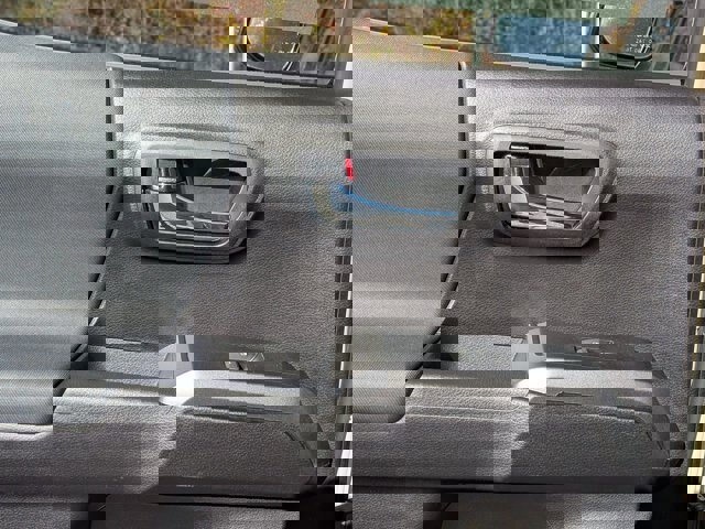 Used 2020 Toyota Tacoma TRD Off-Road image 28