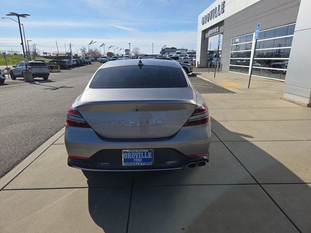 Used 2023 Genesis G70 2.0T image 4