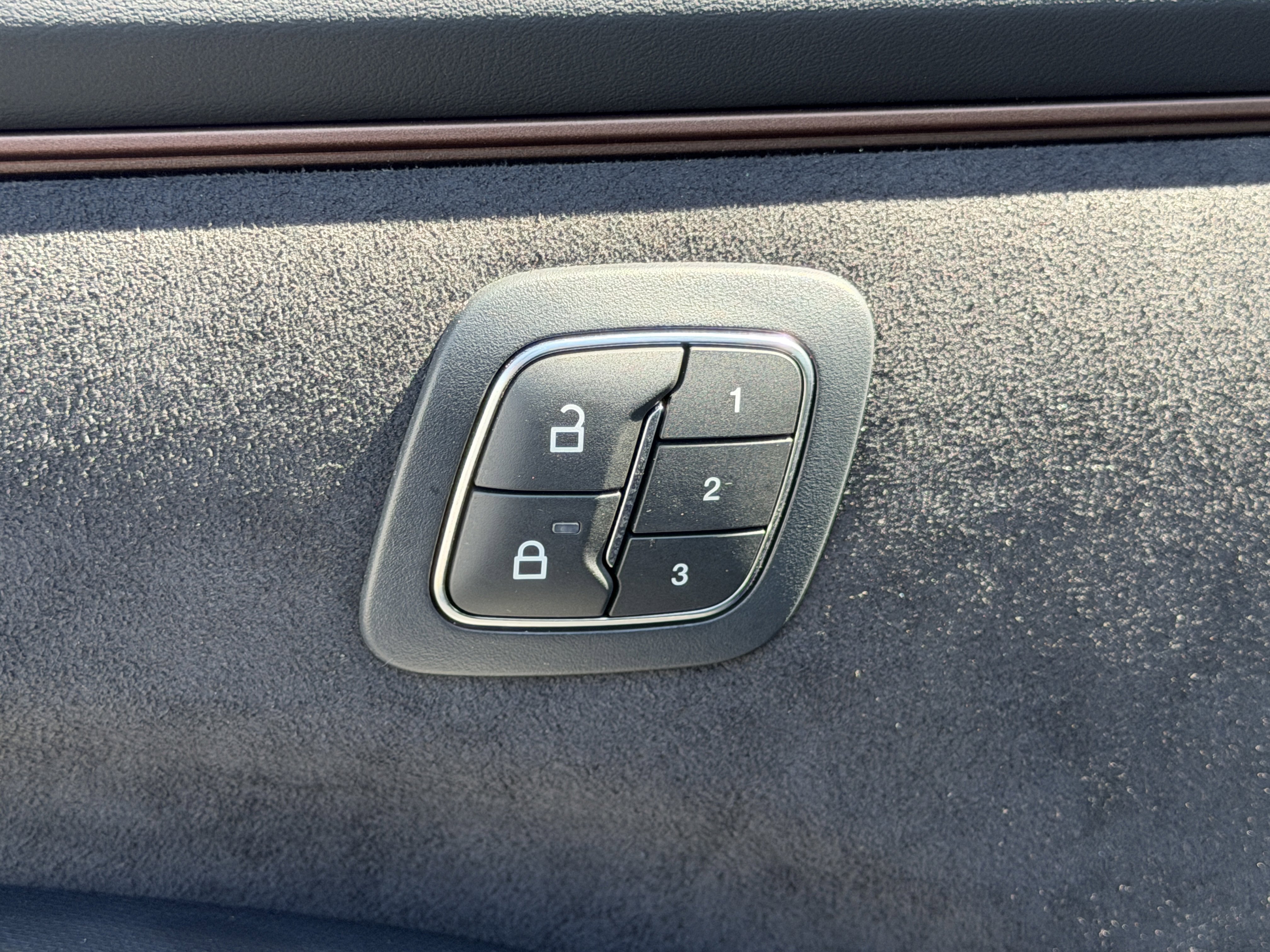 Certified 2022 Ford Mustang Mach-E GT image 17