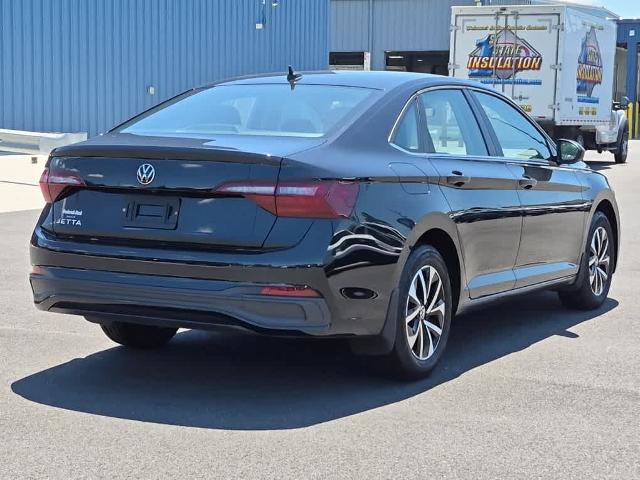 Used 2024 Volkswagen Jetta S FWD image 3
